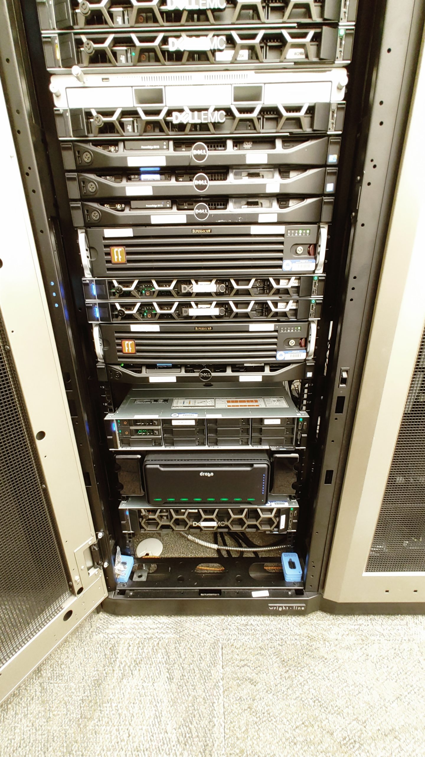 Servers in the College of Humanities